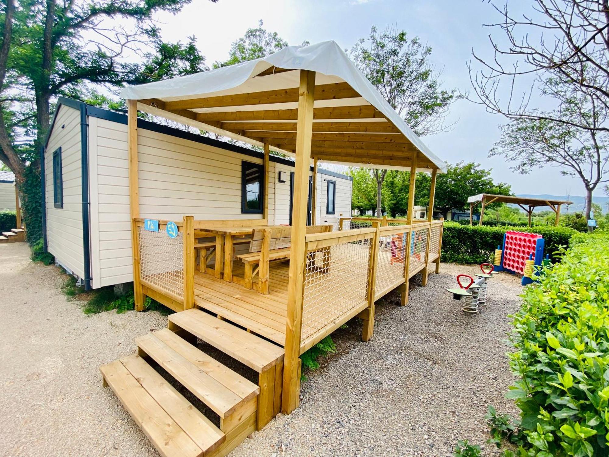 Camping Paradis Family Les Rives De L'Herault Gignac (Herault) Exterior foto